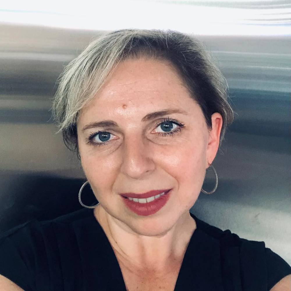 Meet your Posher, Alexandra